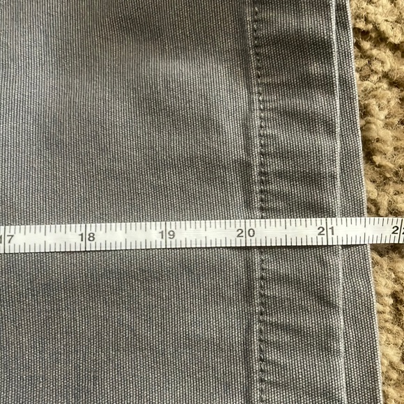 Men’s Carhartt gray carpenter utility work shorts Sz 38 - Picture 14 of 16